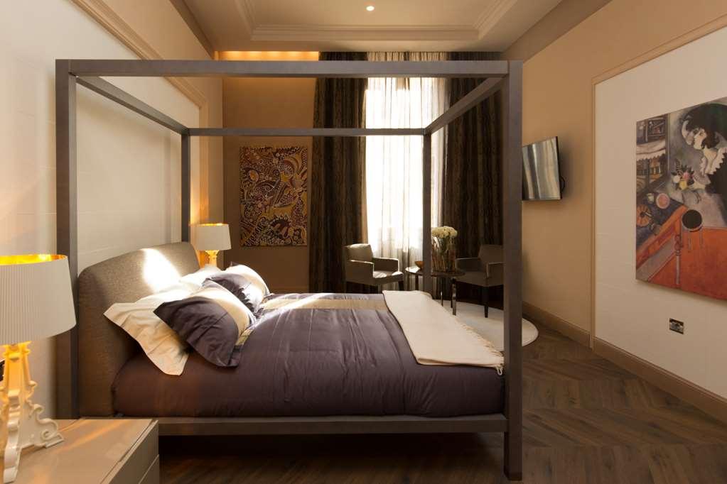 Le Quattro Dame Luxury Pensión 3*
