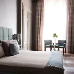 Le Quattro Dame Luxury Suites